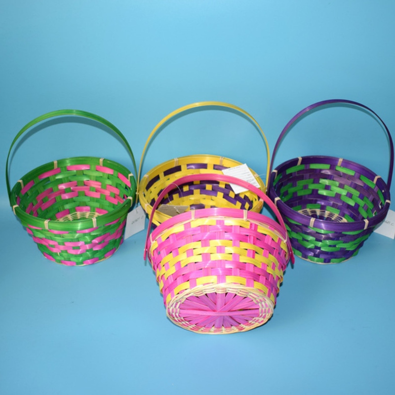 Wielkanocny kolorowy koszyk z uchwytem